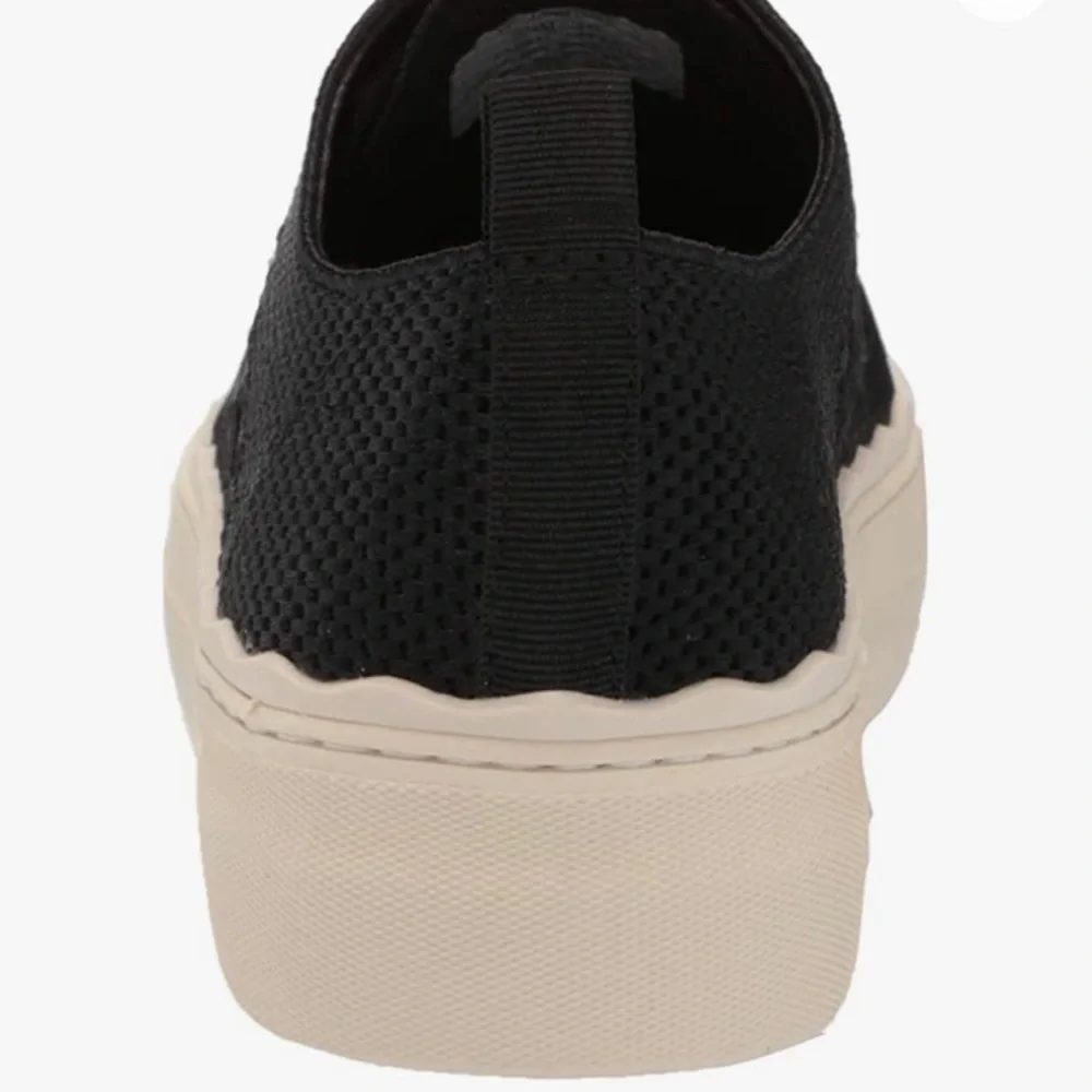 🆕🖤Vince Camuto “Jamminna” Sneaker🖤🆕 - Picture 6 of 10